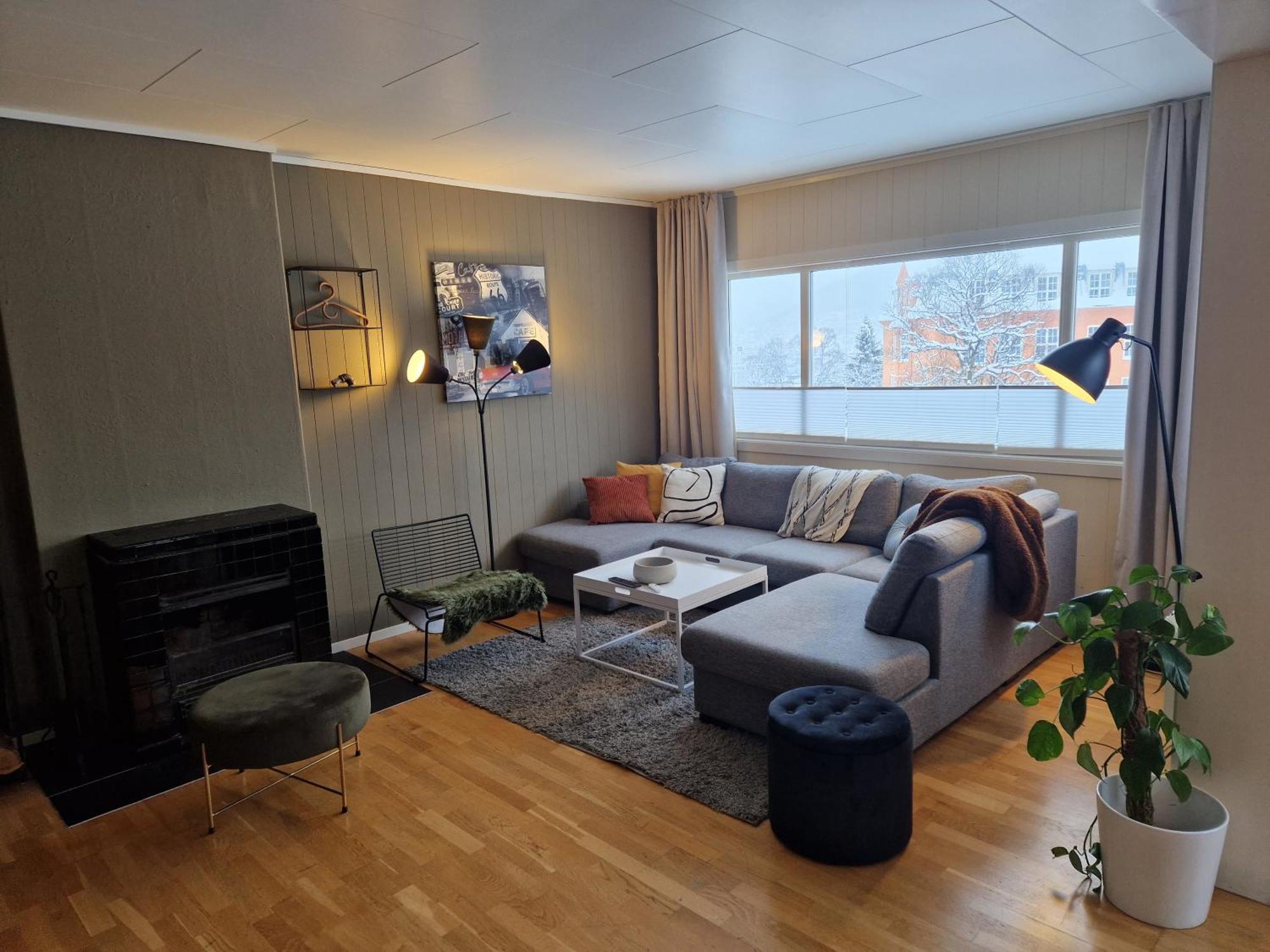 Semi-Detached House Downtown Apartment Tromso Luaran gambar